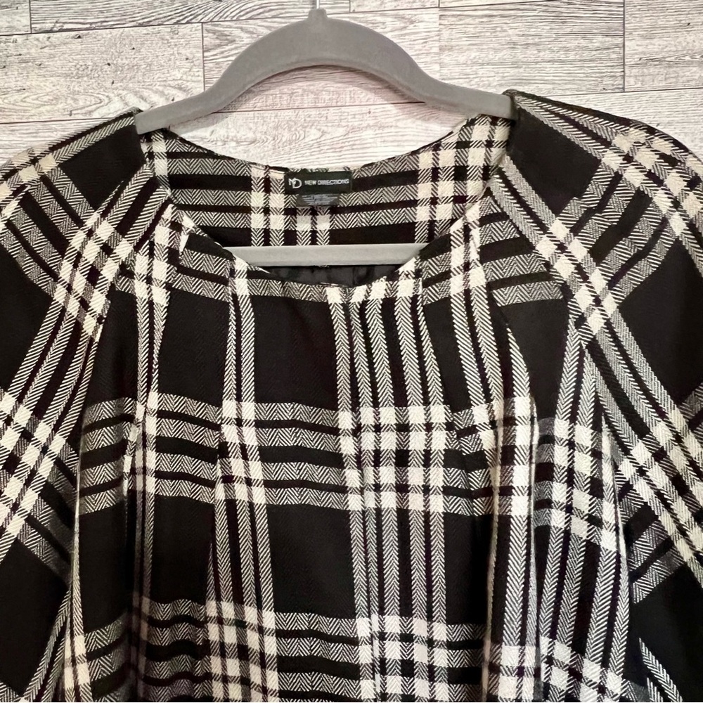 Black & White Plaid Jacket - Size 14 Covered Snap Buttons by New Directions - Picture 3 of 12